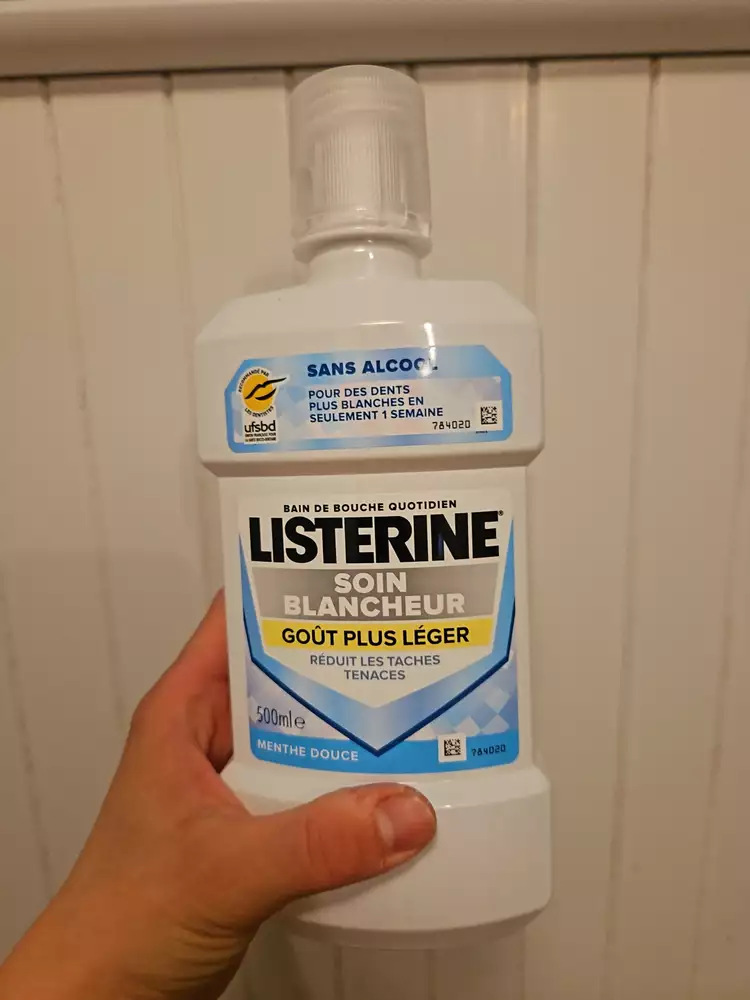 LISTERINE - Soin blancheur - Bain de bouche quotidient goût plus léger