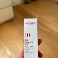 CLARINS - Huile lèvres à l'huile de rose musquée 10