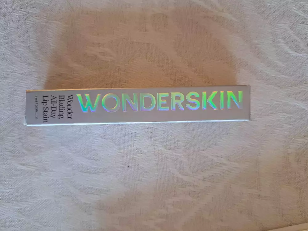 WONDERSKIN - Wonder blading all day lip stain