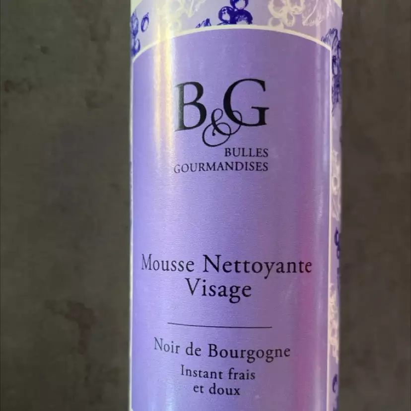BULLES GOURMANDISES - Noir de Bourgogne - Mousse nettoyante visage
