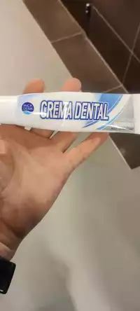MICA DERM - Crema dental  accion blanqueante