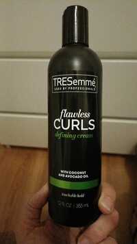 TRESEMMÉ - Flawless curls - Defining cream