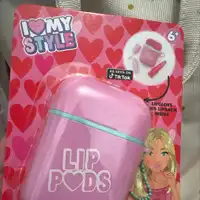 I LOVE MY STYLE - Lip gloss and lip balm inside