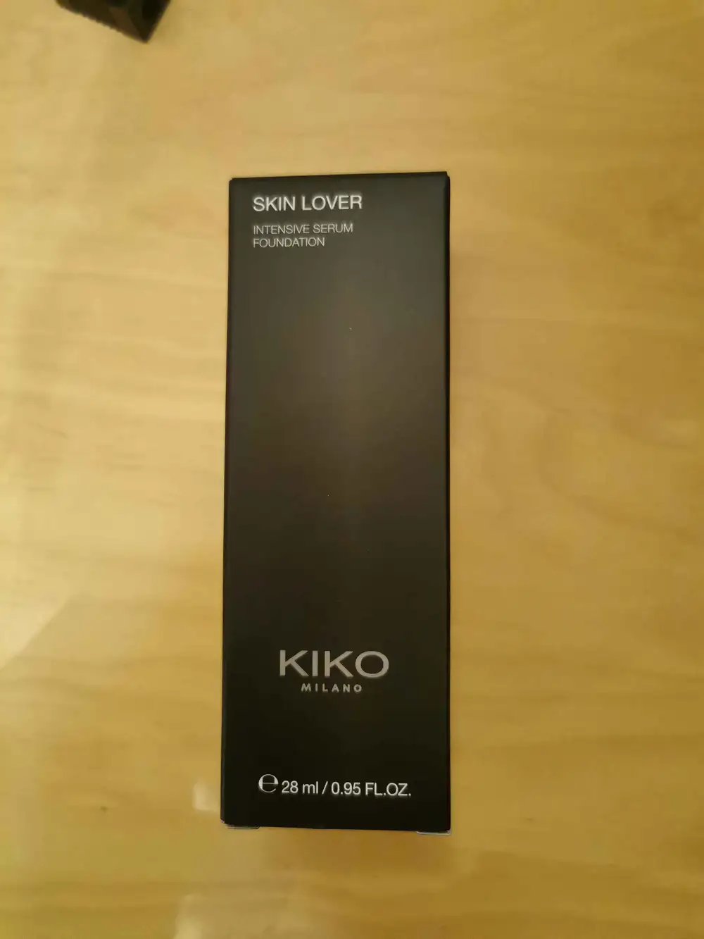 KIKO - Skin lover - Intensive serum foundation