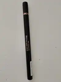 BACCI - Eyeliner feutre noir