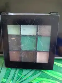 D'DONNA - Mod 24K diamond eyeshadow