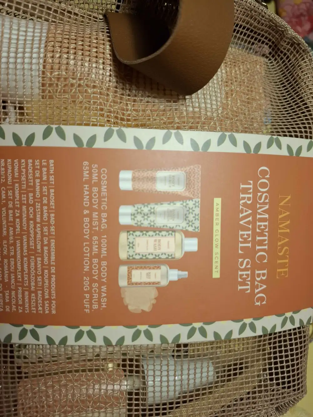 NAMASTÉ - Cosmetic bag travel set