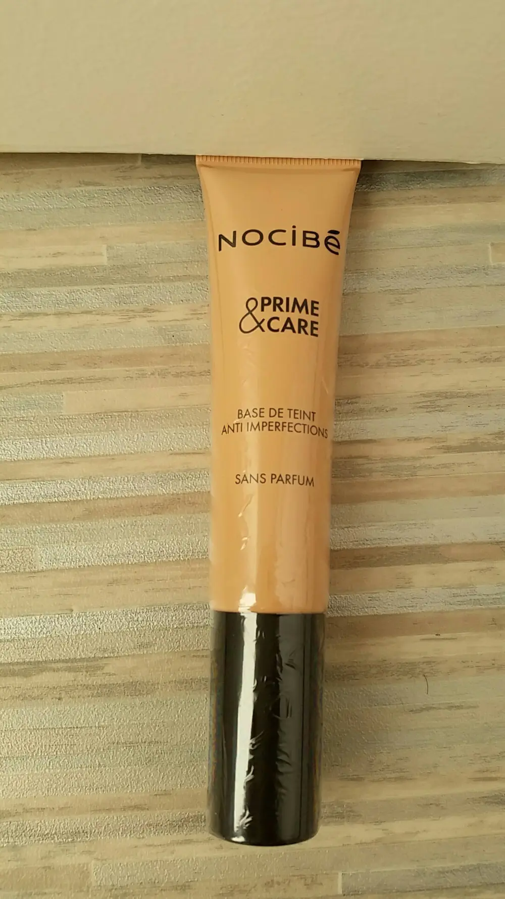 NOCIBÉ - Prime & Care - Base de teint anti imperfections