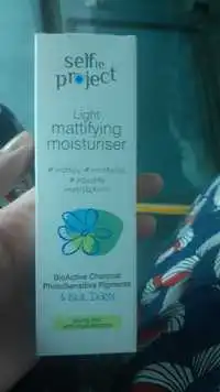 SELFIE PROJECT - Light mattifying moisturiser