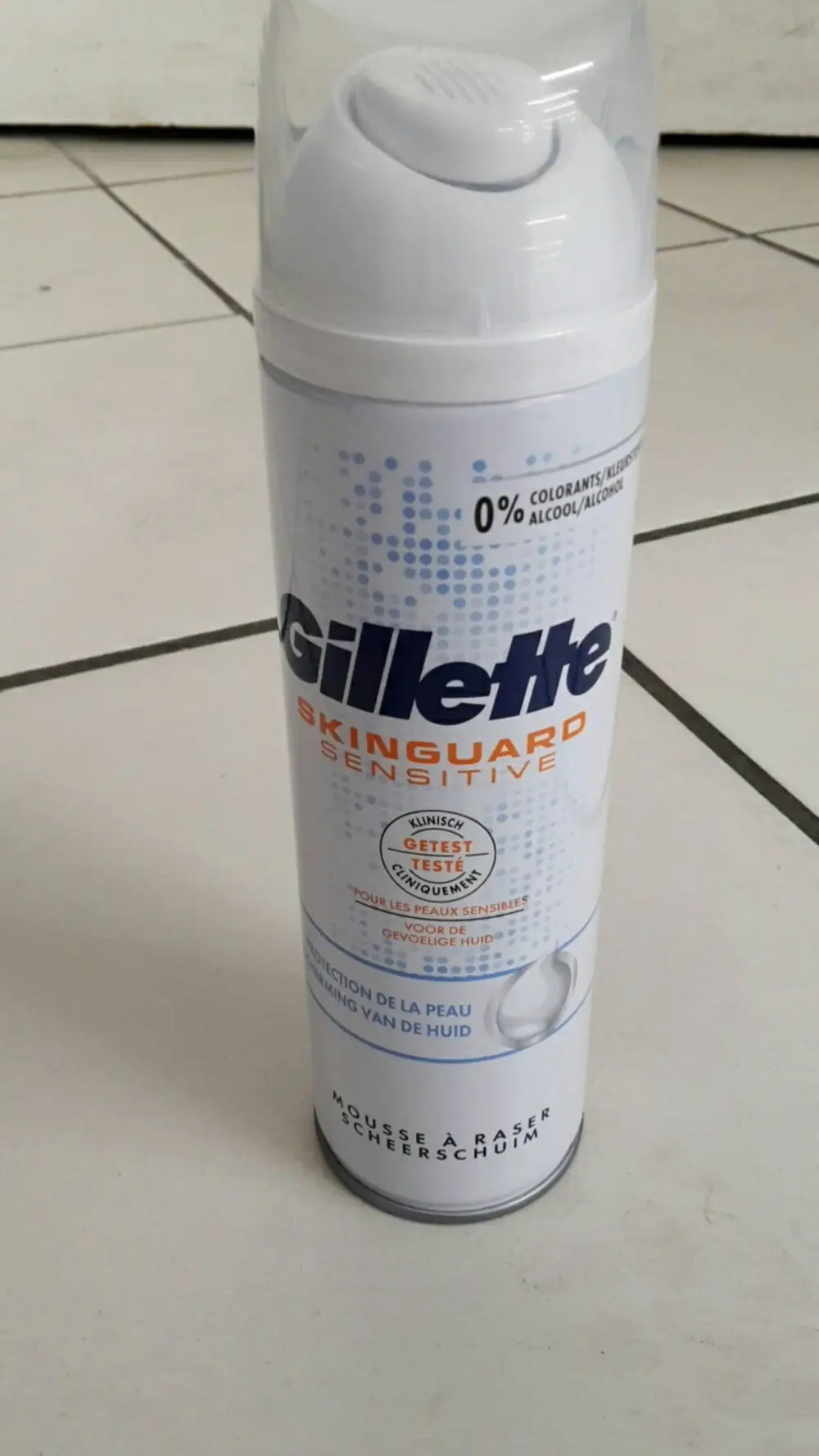 GILLETTE - Skinguard sensitive - Mousse à raser