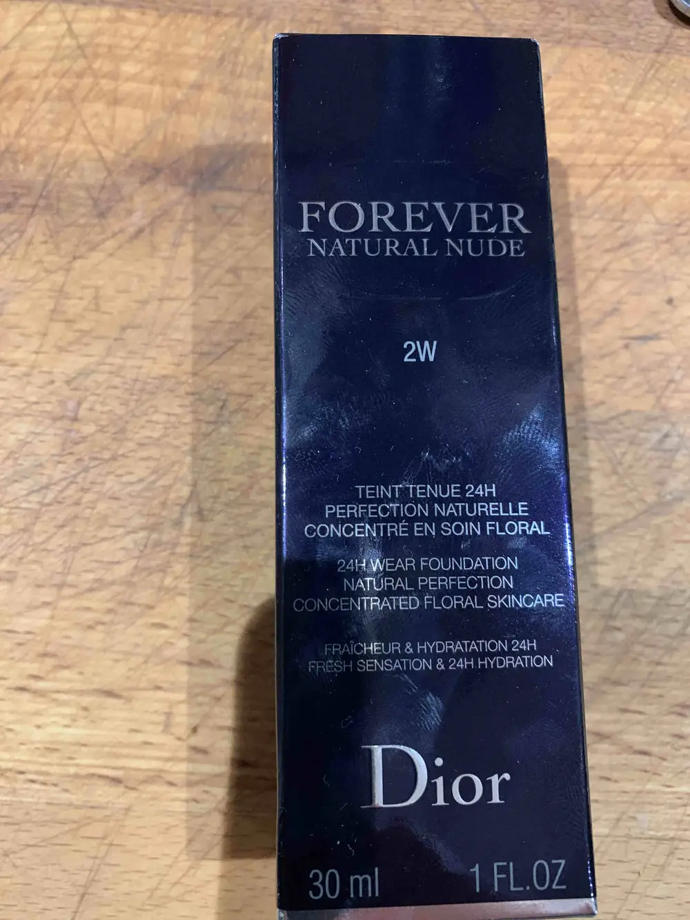 DIOR - Forever natural nude - Teint tenue 24h perfection naturelle concentré en soin floral