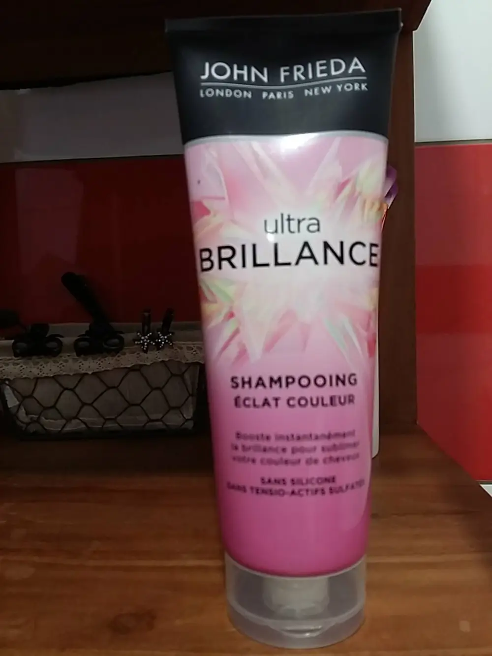 JOHN FRIEDA - Ultra brillance - Shampooing éclat couleur