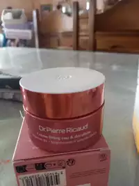 DR PIERRE RICAUD - Crème lifting cou & décolleté 