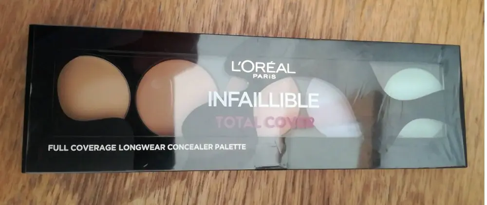 L'ORÉAL - Infaillible total cover 26P800