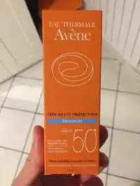 AVÈNE - Emulsion très haute protection SPF 50+