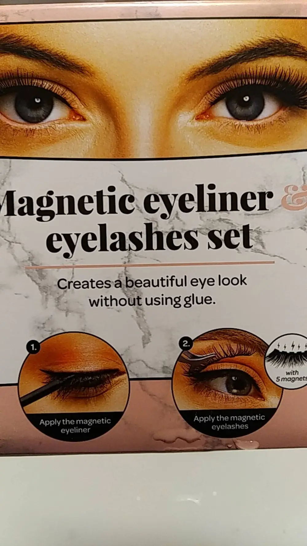 DAYES EUROPE B.V - Magnetic eyeliner 