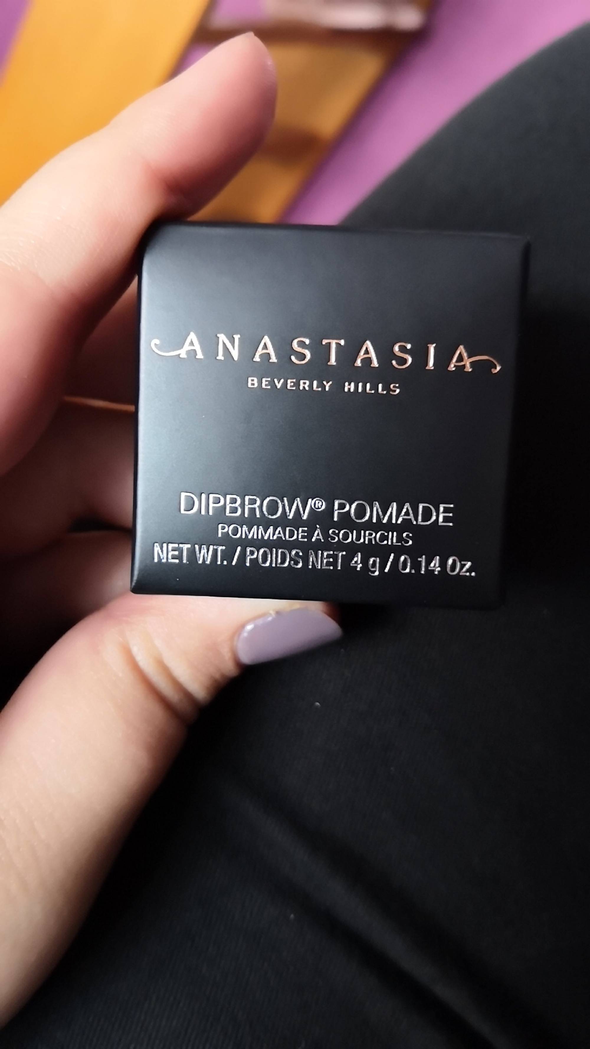 ANASTASIA - Dipbrow pomade - Pommade à sourcils