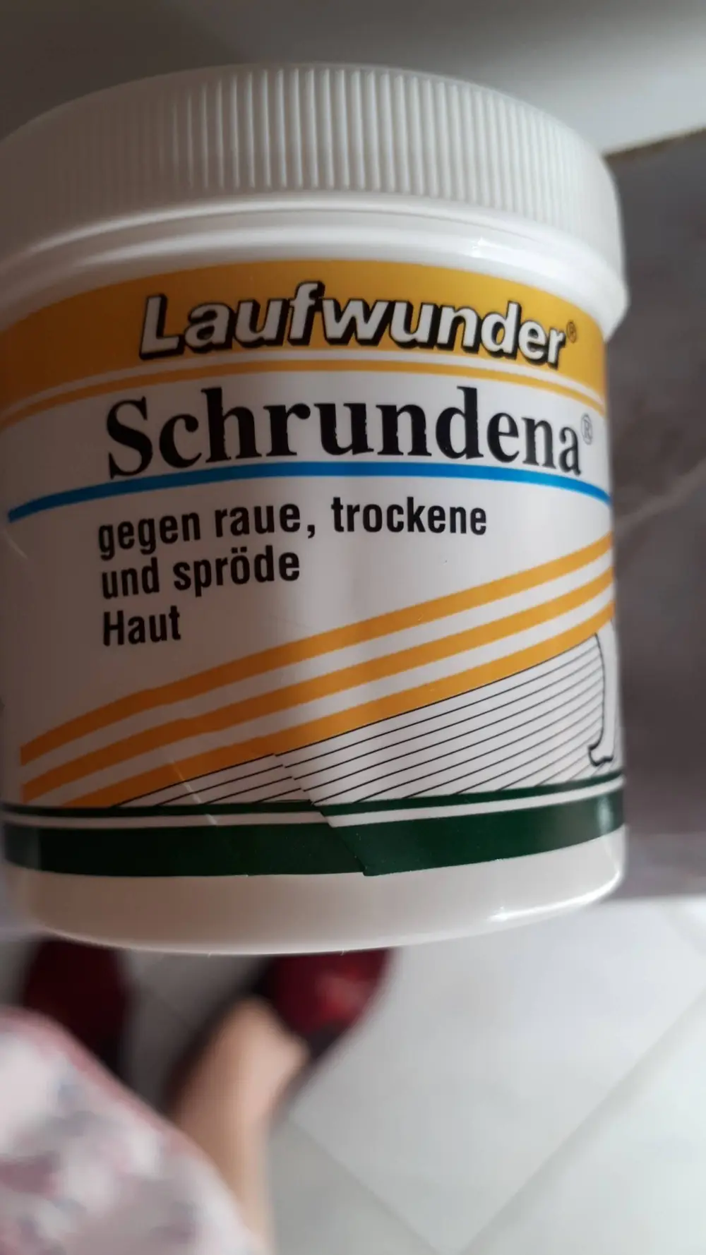 LÜTTICKE - Laufwunder Schrundena - Gegen raue, trockene und spröde haut