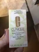 CLINIQUE - Superbalanced makeup teint équilibre parfait