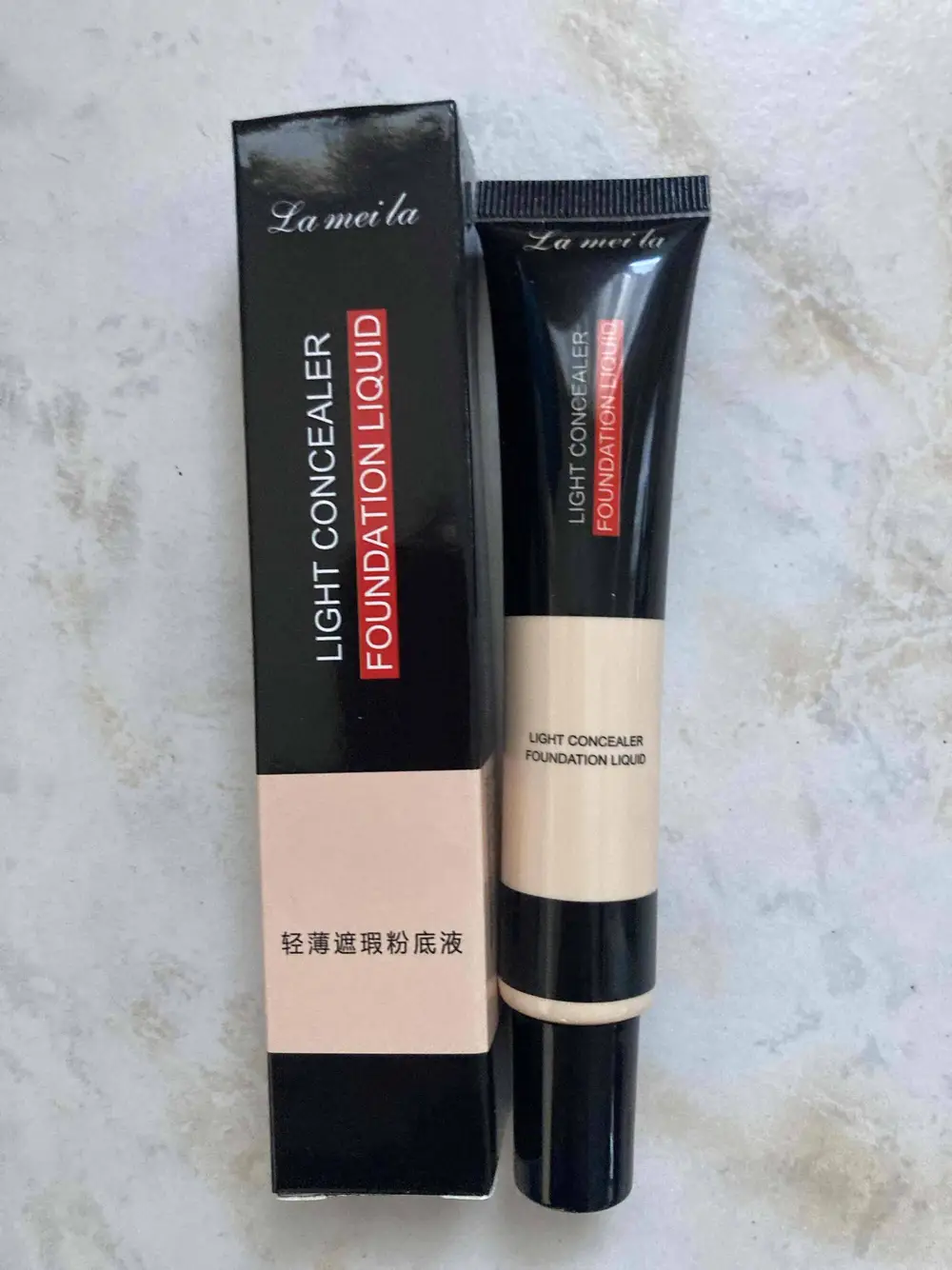 LA MEILA - Light concealer - Foundation liquid