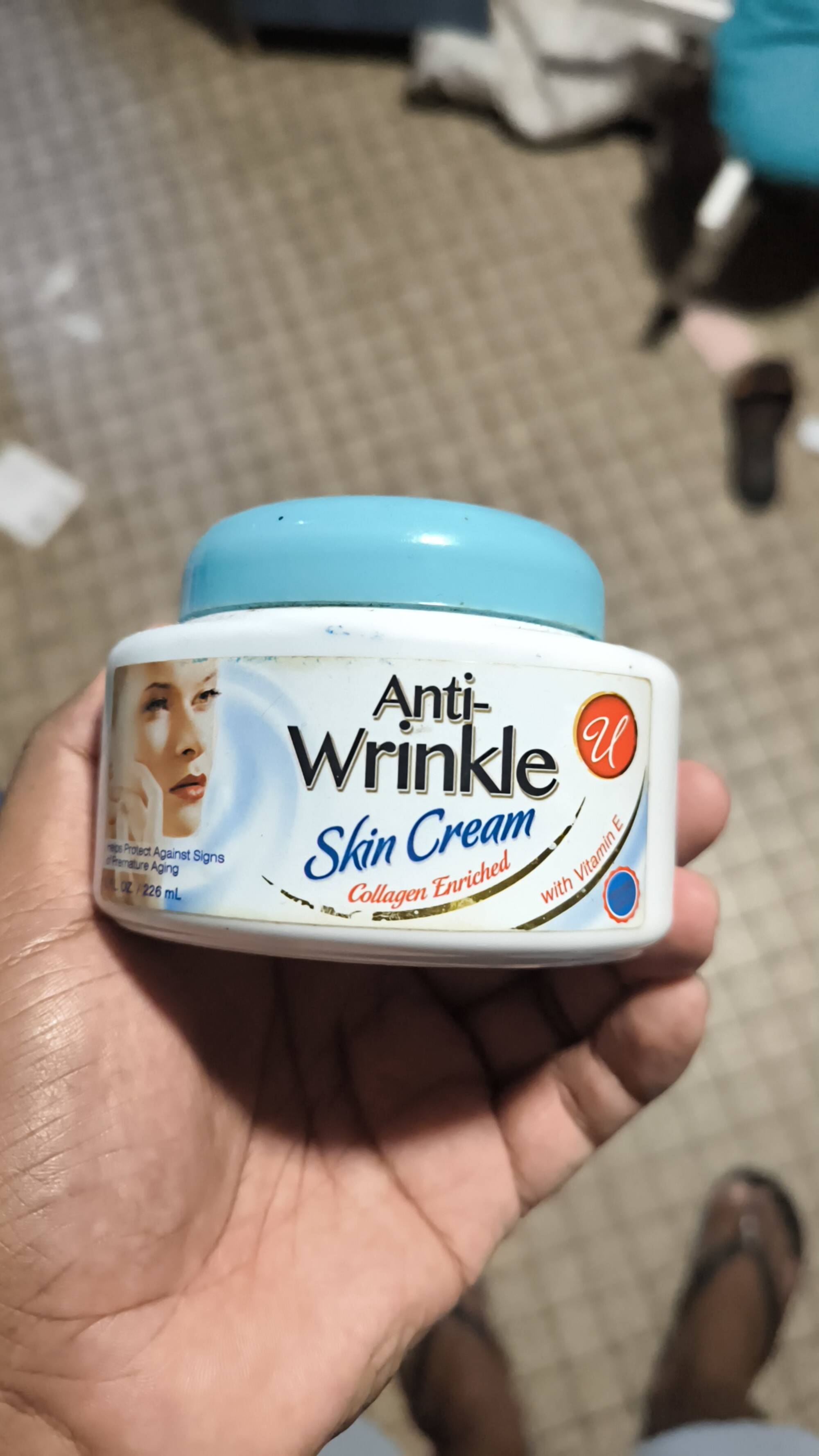 U - Anti-wrinkle skin cream with vitamin E