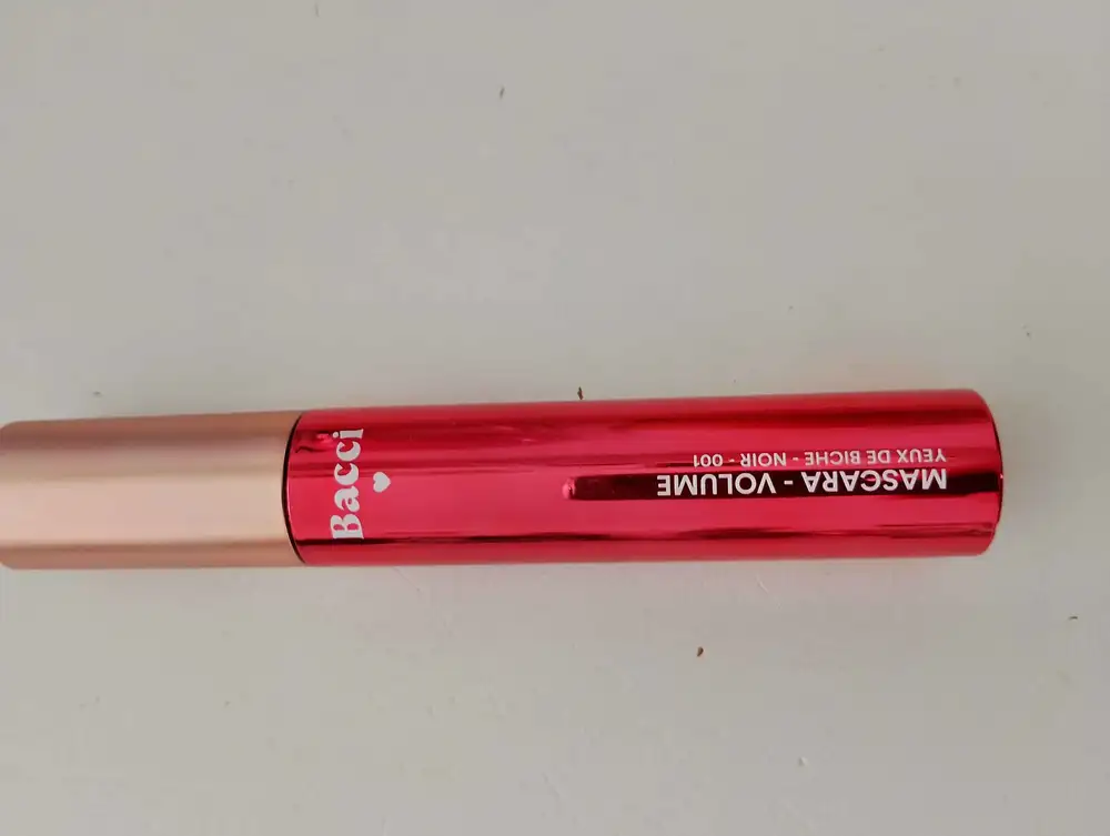 BACCI - Mascara volume noir 001