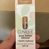 CLINIQUE - Even better clinical - Fond de teint vitaminé SPF50