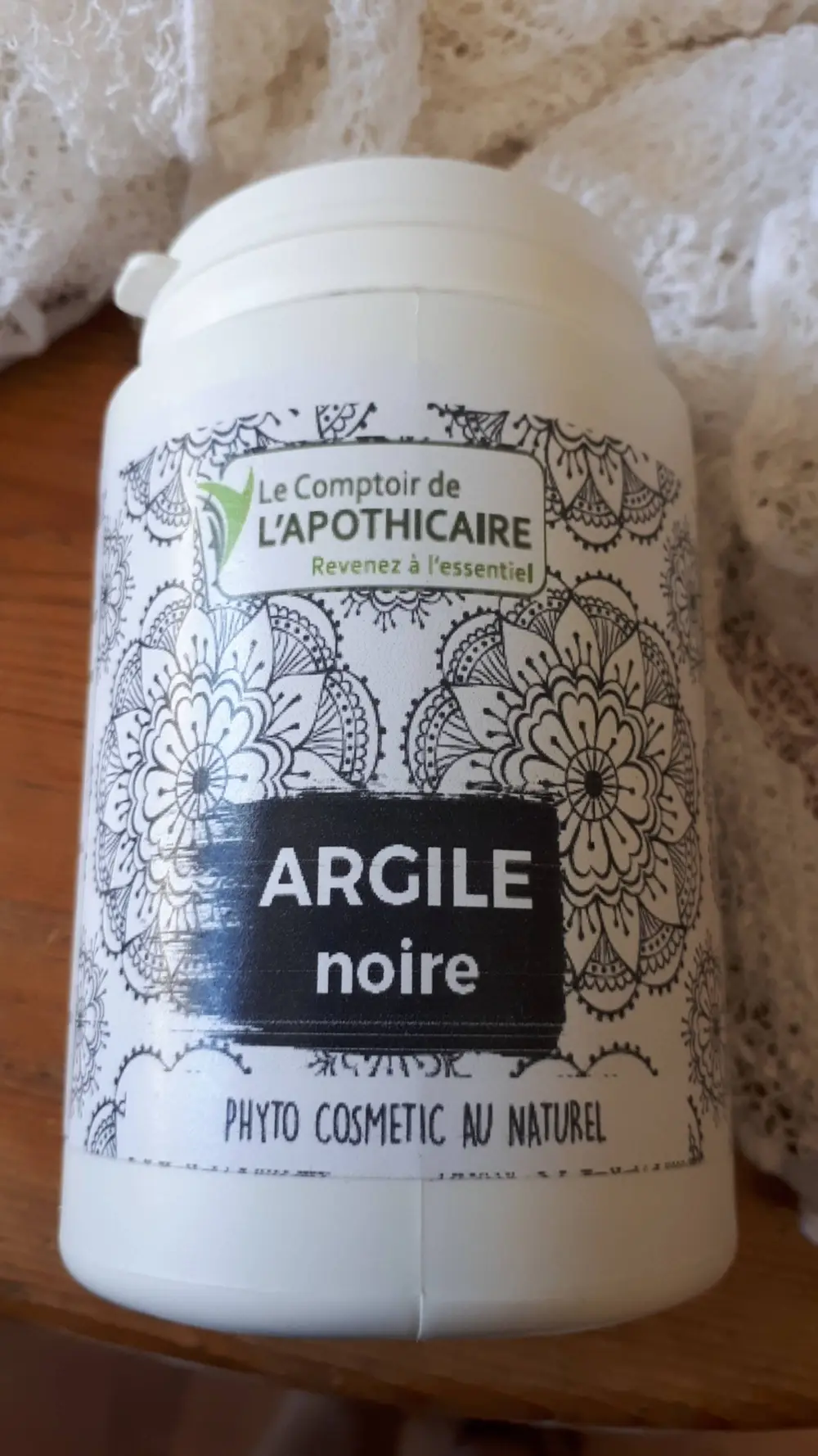 LE COMPTOIR DE L'APOTHICAIRE - Argile noire - Gommage