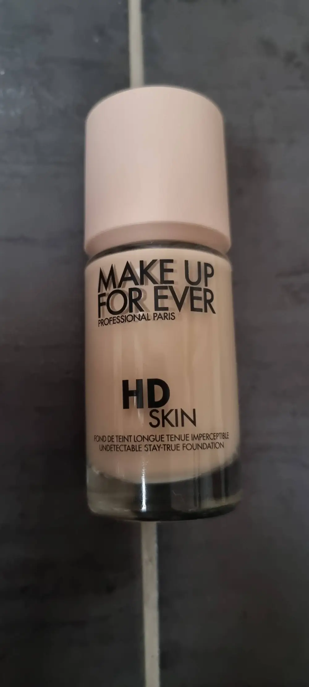 MAKE UP FOR EVER - Fond de teint longue tenue imperceptible