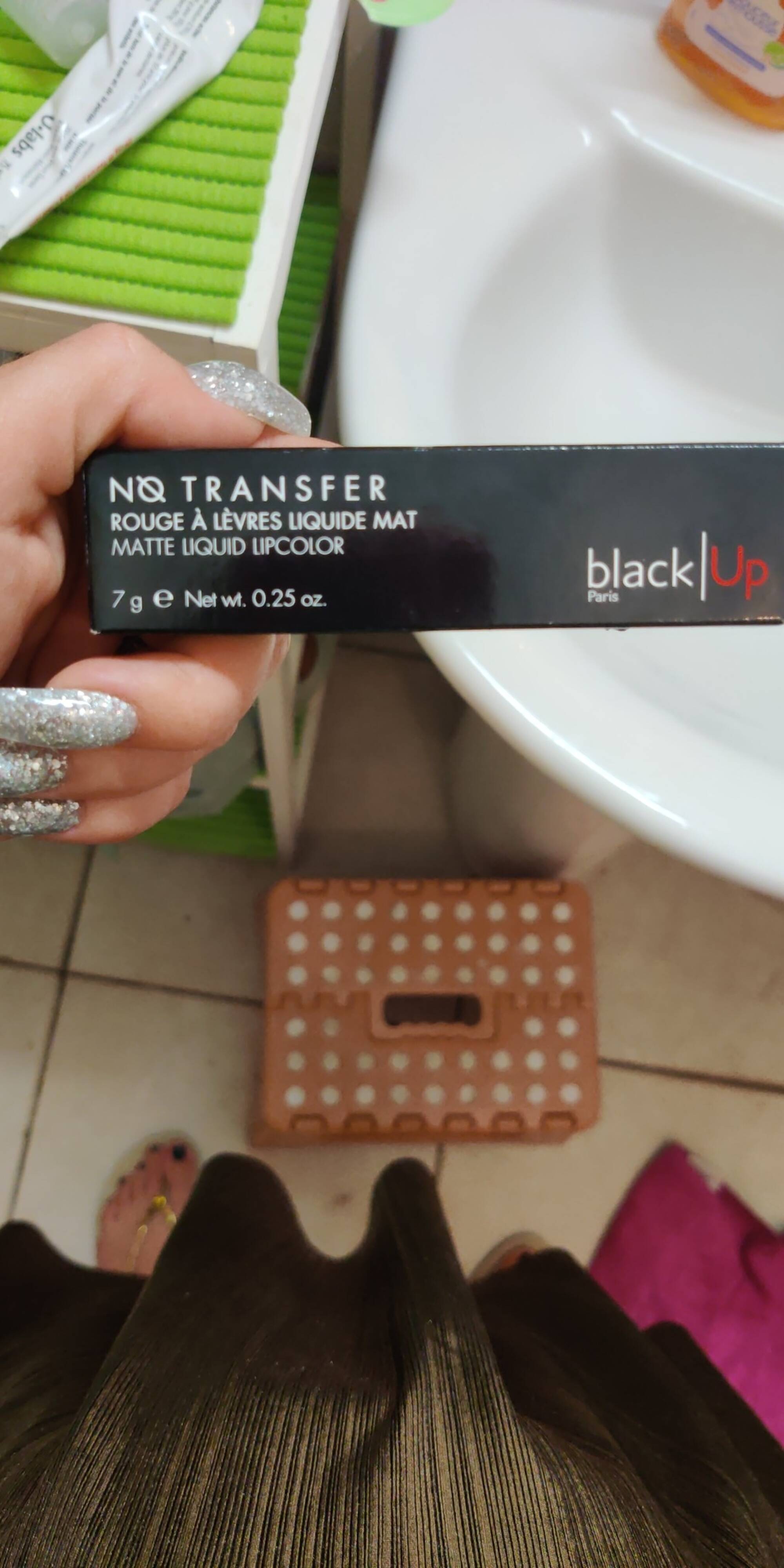 BLACK UP - No transfer - Rouge à lèvres liquide mat