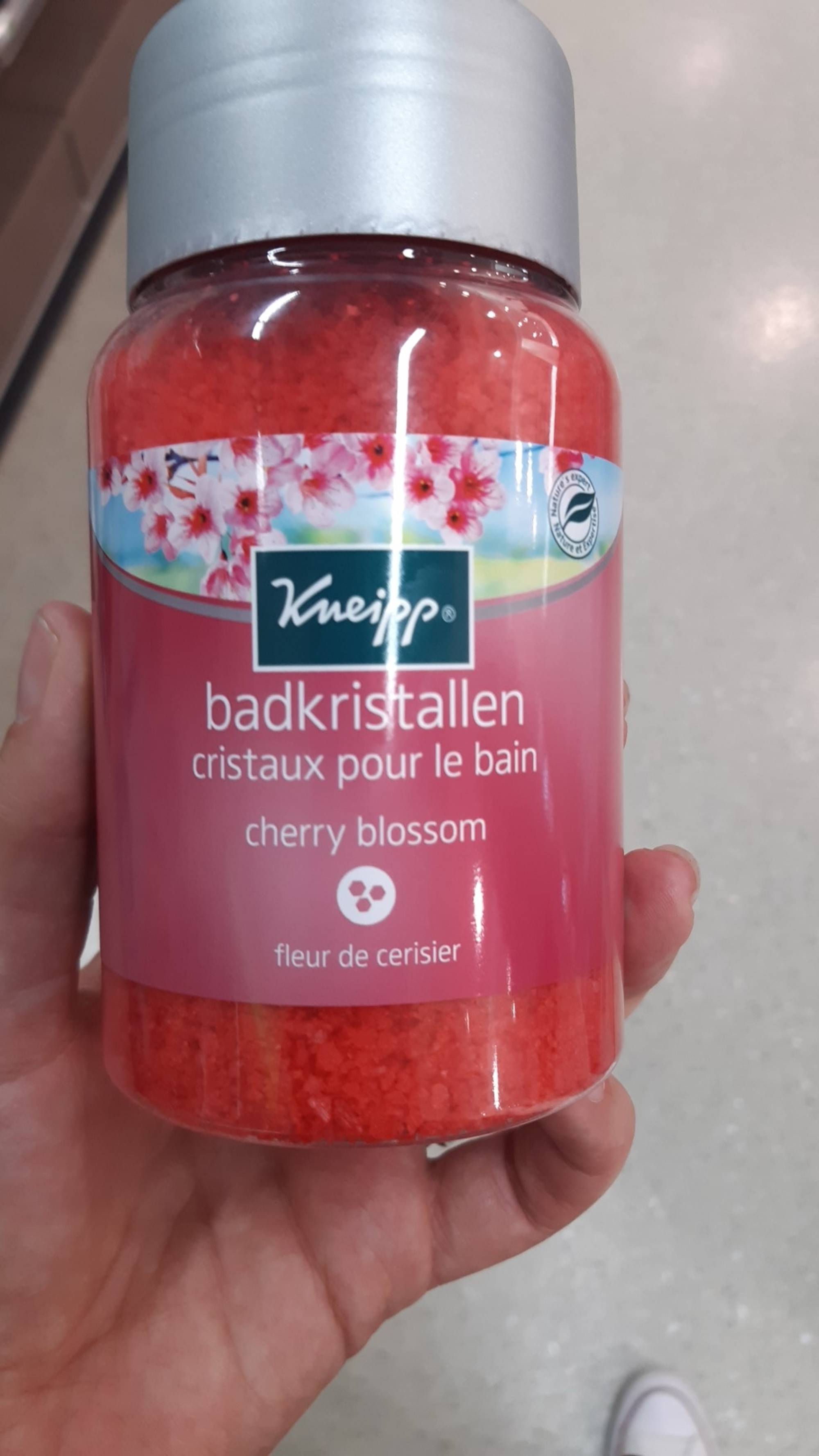 KNEIPP - Fleur de cerisier - Cristaux pour le bain