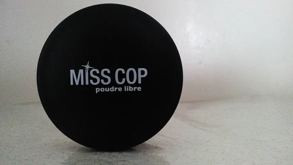 MISS COP - Poudre libre 02 beige moyen