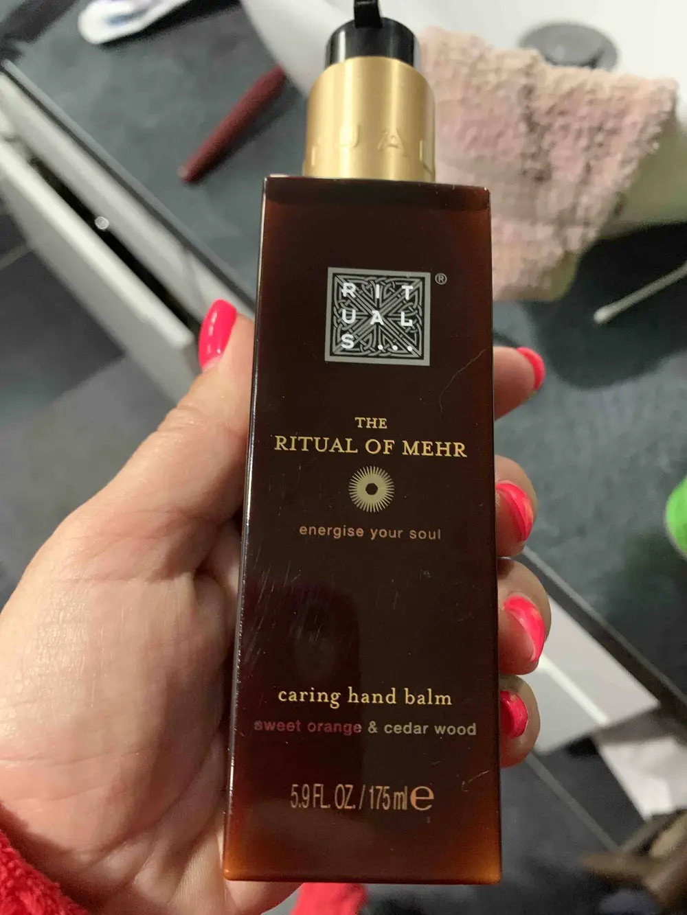 RITUALS - The ritual of Mehr - Caring hand balm