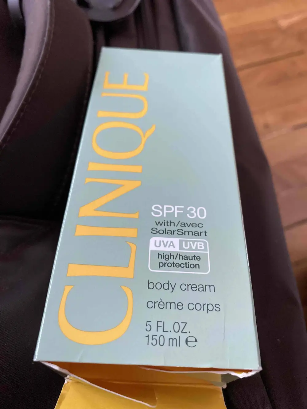 CLINIQUE - Crème corps SPF 30