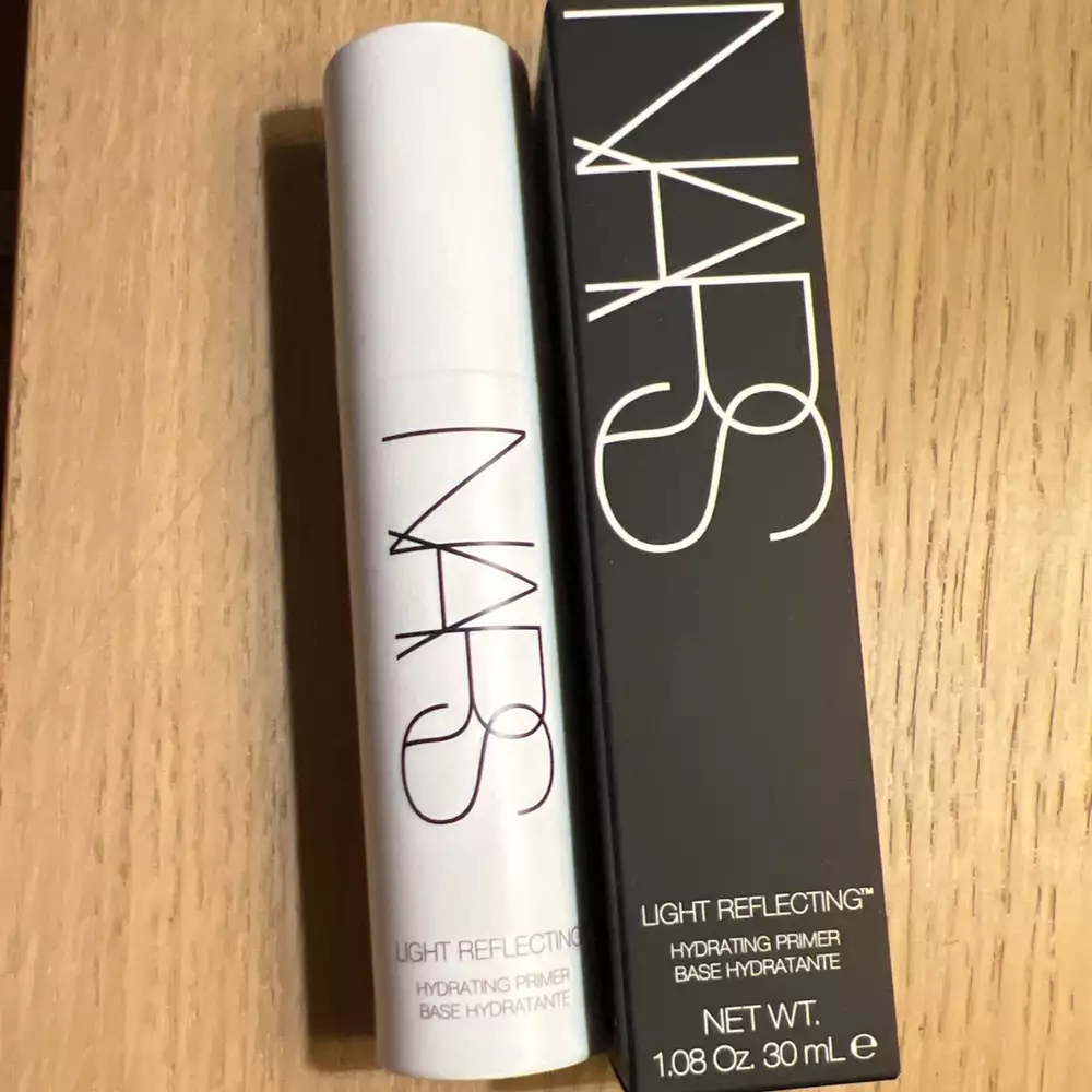 NARS - Light reflecting - Base hydratante