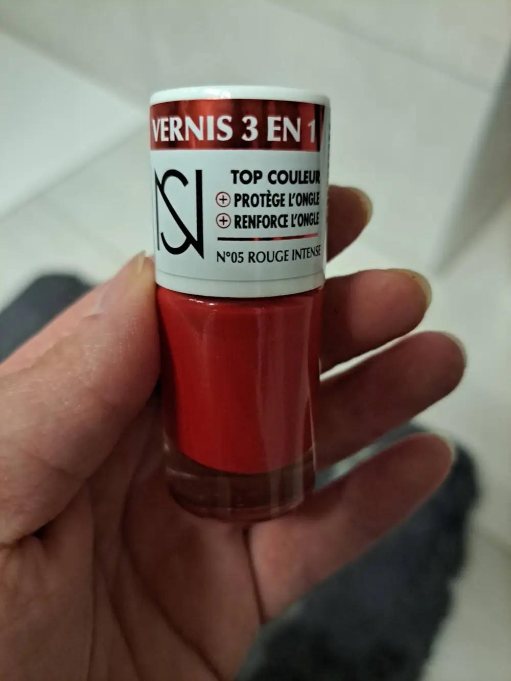 NS - Vernis 3 en 1 N° 05 rouge intense 
