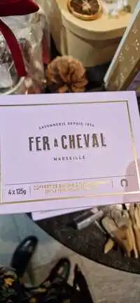 FER À CHEVAL - Coffret de savons doux parfumés