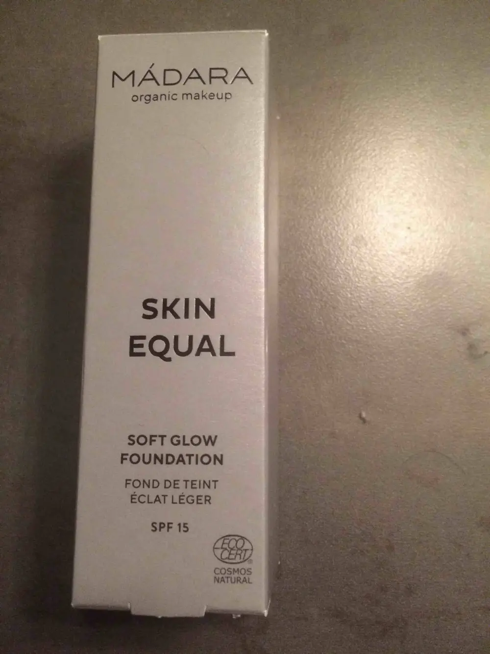 MÁDARA - Skin equal - Fond de teint éclat léger spf 15