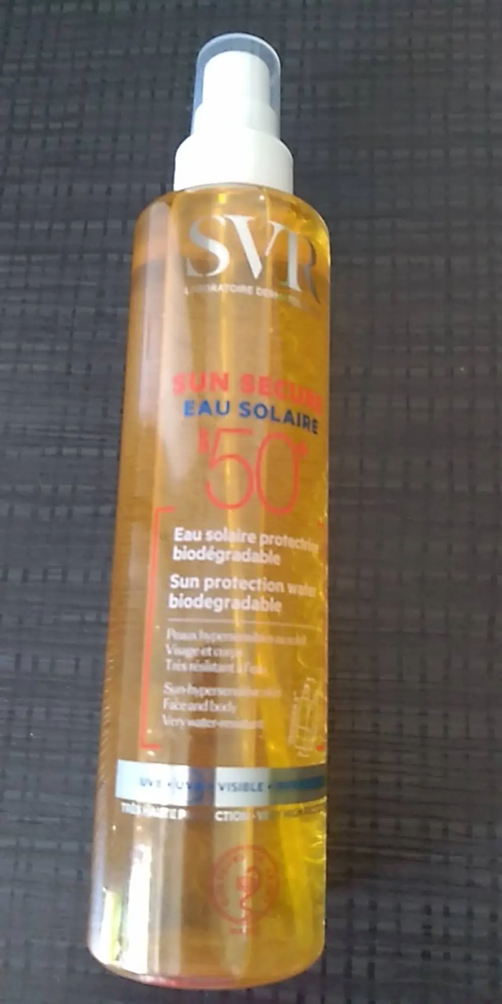 SVR LABORATOIRE DERMATOLOGIQUE - Sun secure - Eau solaire protectrice SPF50+