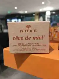 NUXE - Rêve de miel - Baume lèvres au miel ultra-nourrissant