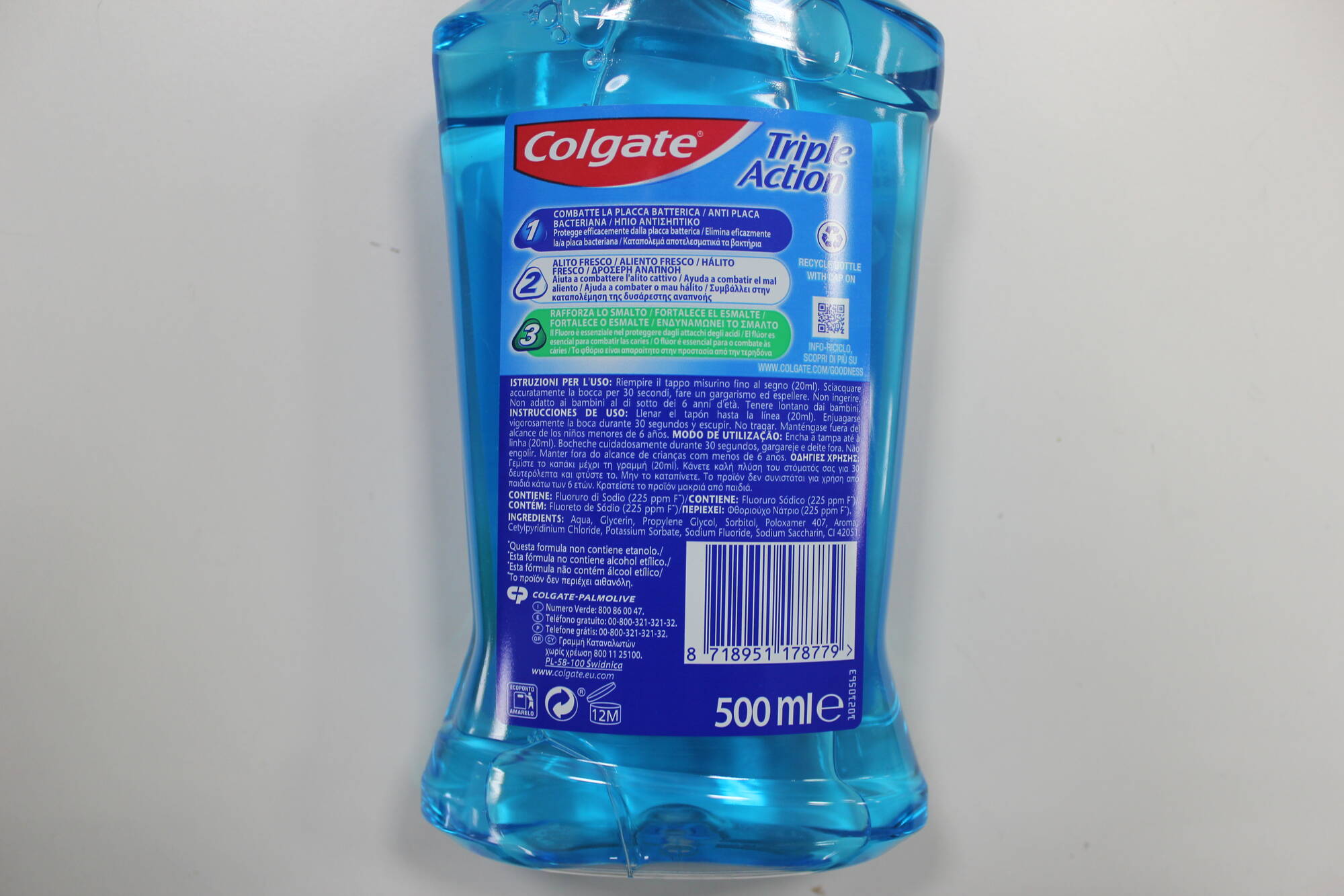 COLGATE - Triple action Elixir com fluor
