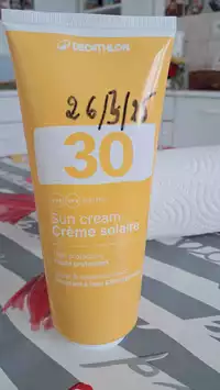 DÉCATHLON - Crème solaire haute protection 30