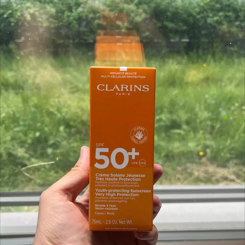 CLARINS - Crème solaire jeunesse SPF 50+