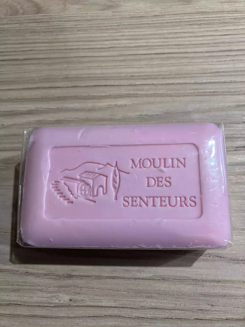 MOULIN DES SENTEURS - Savon végétal rose à l’huile d’olive