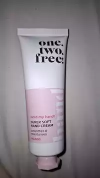 ONE.TWO.FREE! - Hold my hand! - Super soft hand cream
