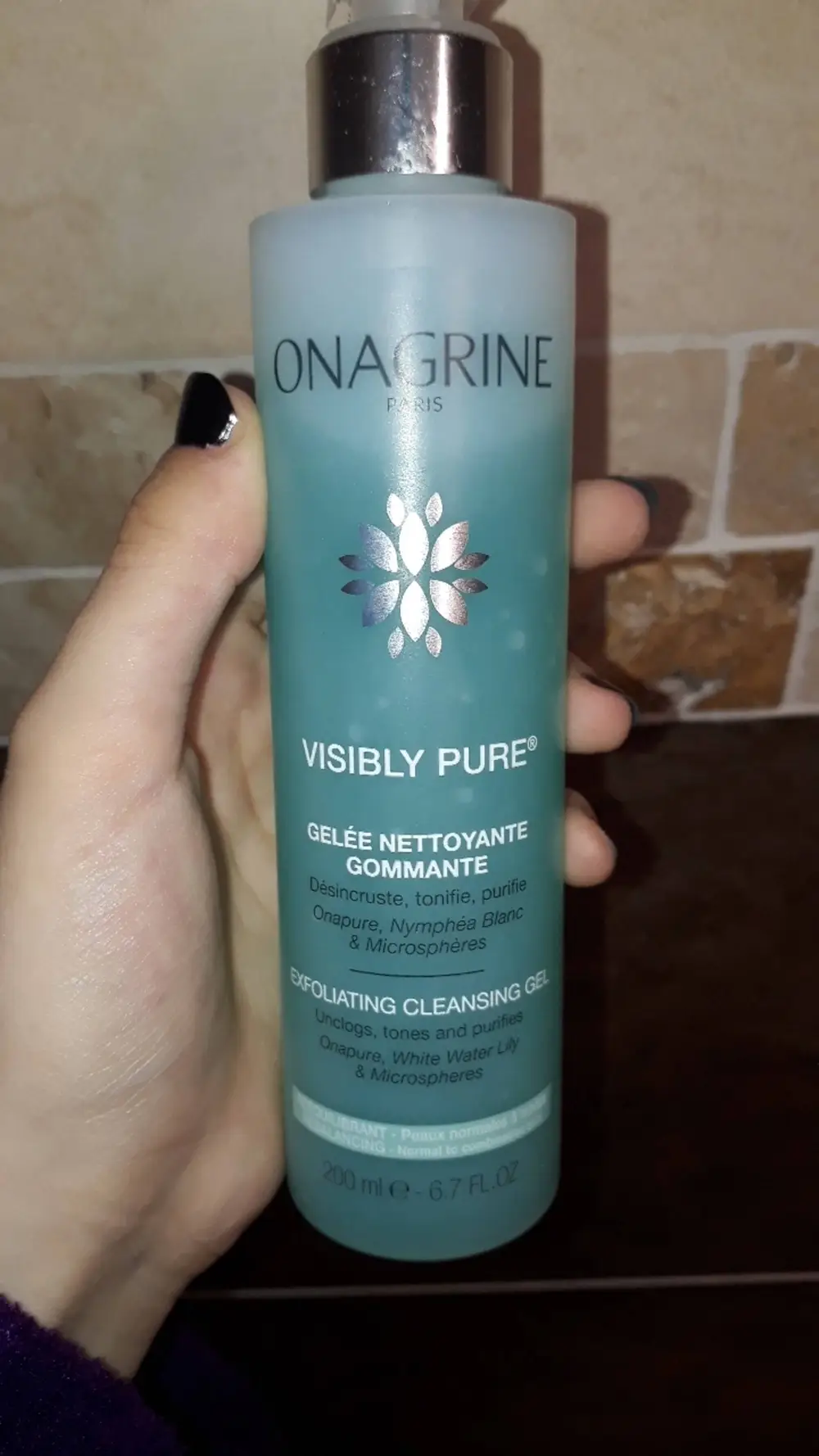 ONAGRINE - Visibly pure - Gelée nettoyante gommante