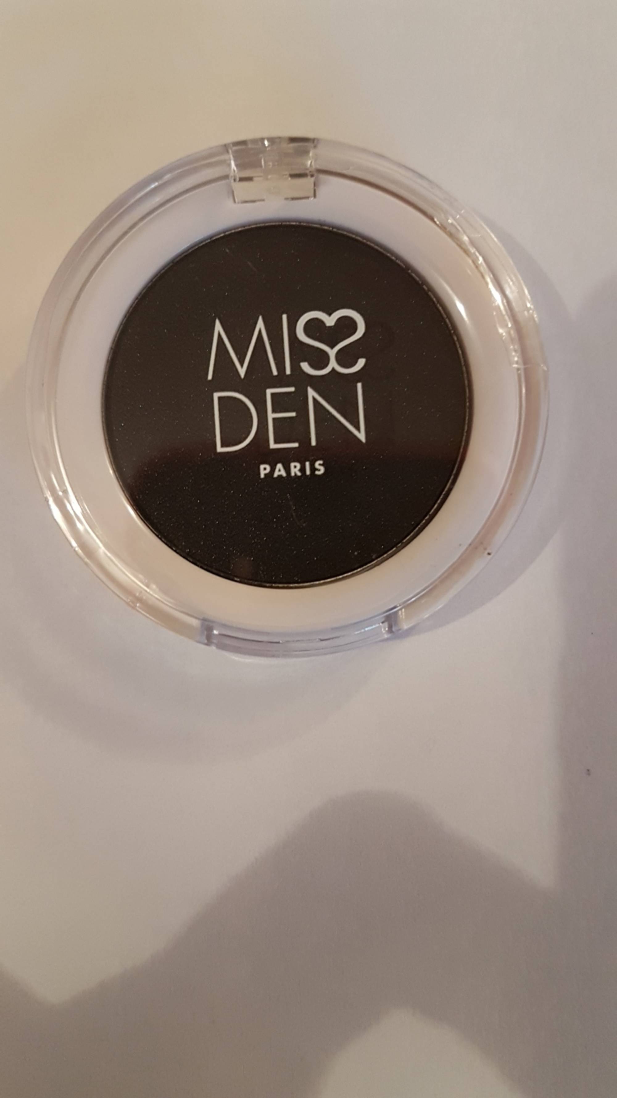 MISS DEN - 311 - Maquillage