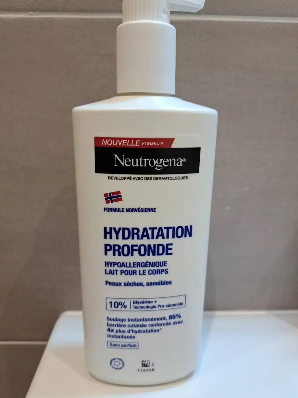 NEUTROGENA - Hydratation profonde - Lait pour le corps