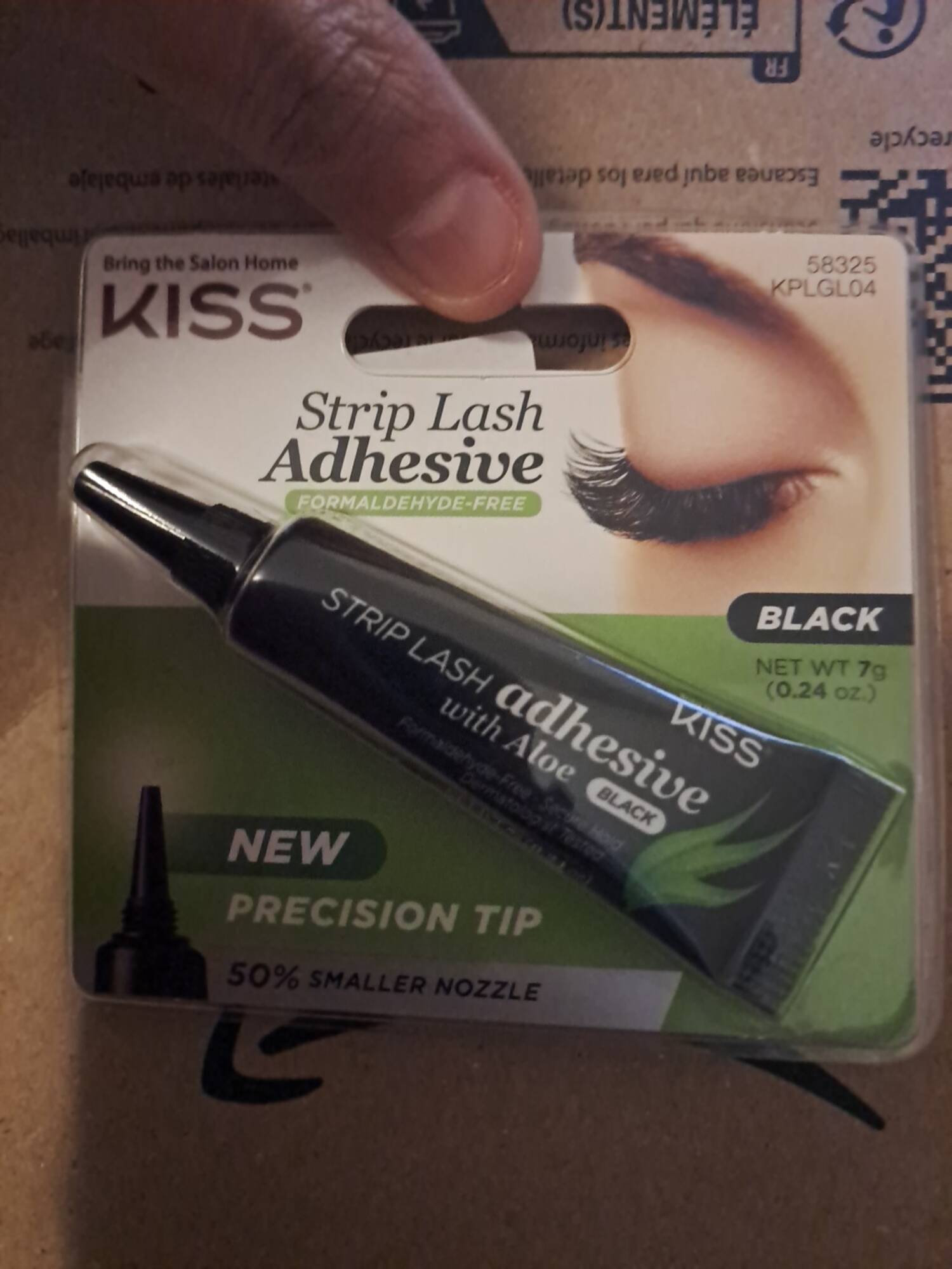 KISS - Strip lash adhesive with aloe black