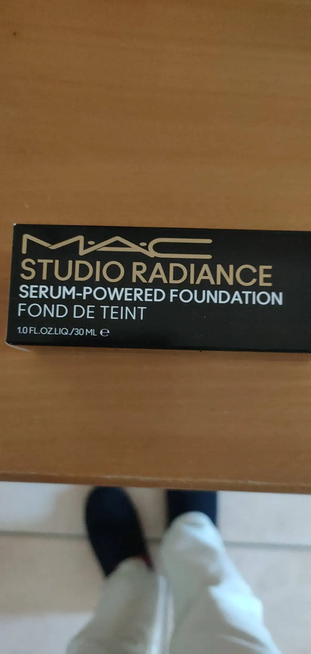 MAC STUDIO RADIANCE - Sérum-powered - Fond de teint